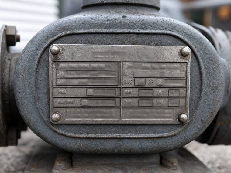 Dodge TA2115 — Nameplate